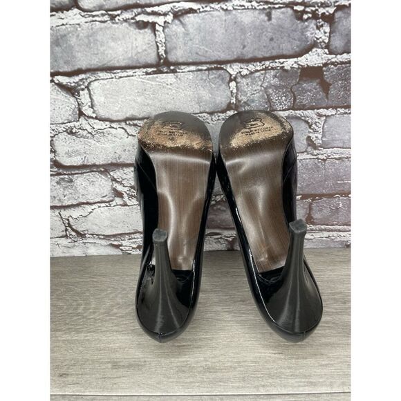 Stuart Weitzman Black Patent Leather Peep Toe Stiletto Heels Women 7M US/37.5EU - Picture 9 of 16